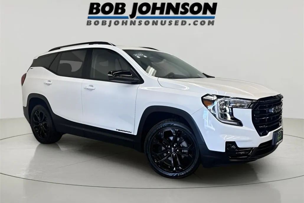 2022 Gmc Terrain SLT Elevation photo 1
