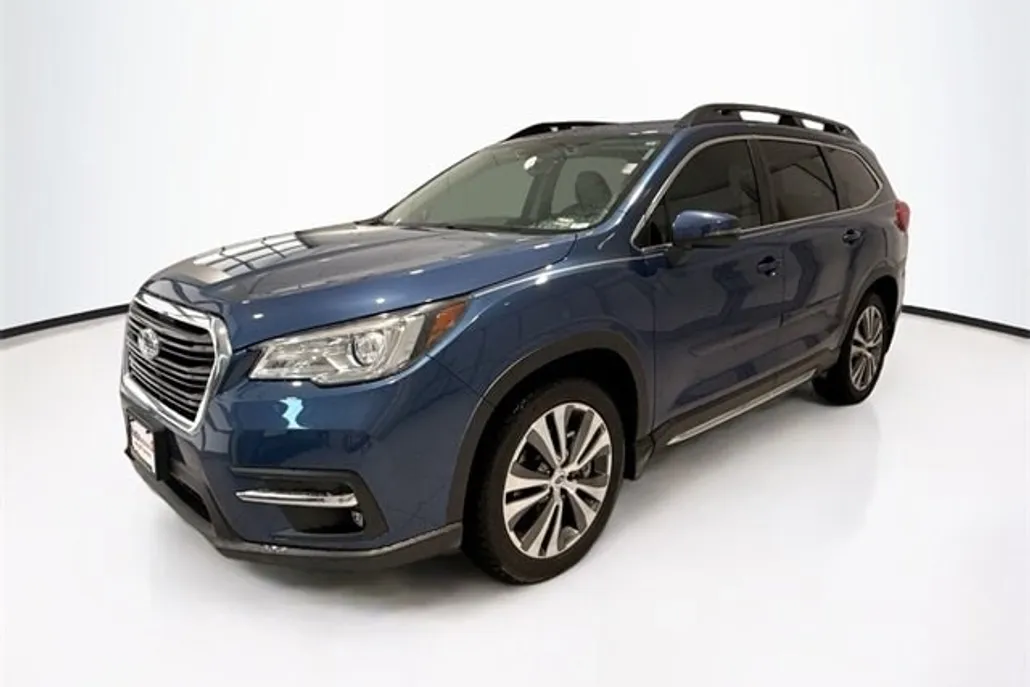 2020 Subaru Ascent Limited photo 1