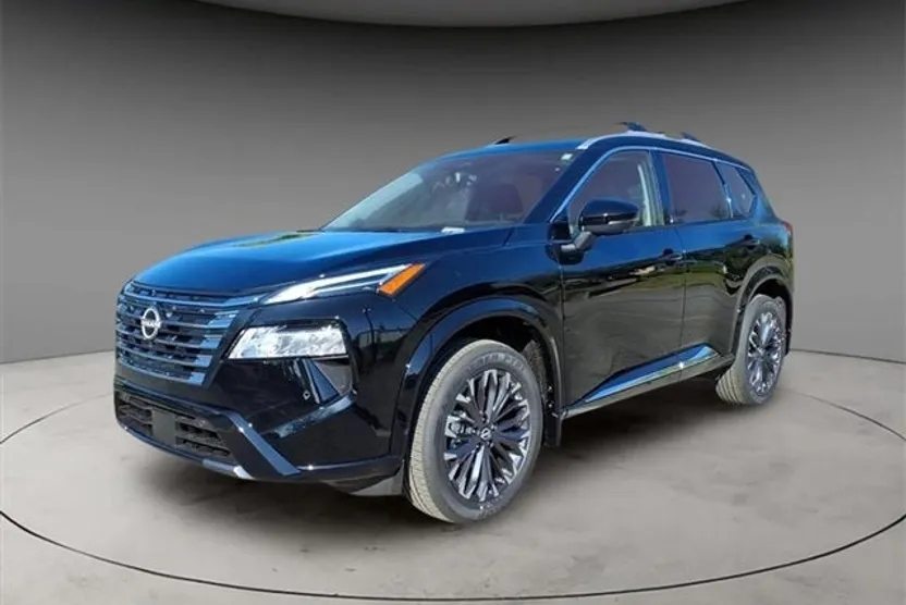 2026 Nissan Rogue Platinum photo 1