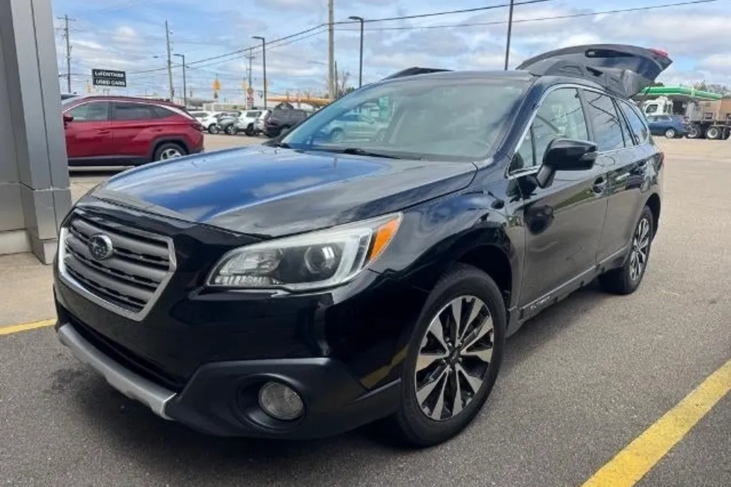 2016 Subaru Outback 2.5i Limited photo 1