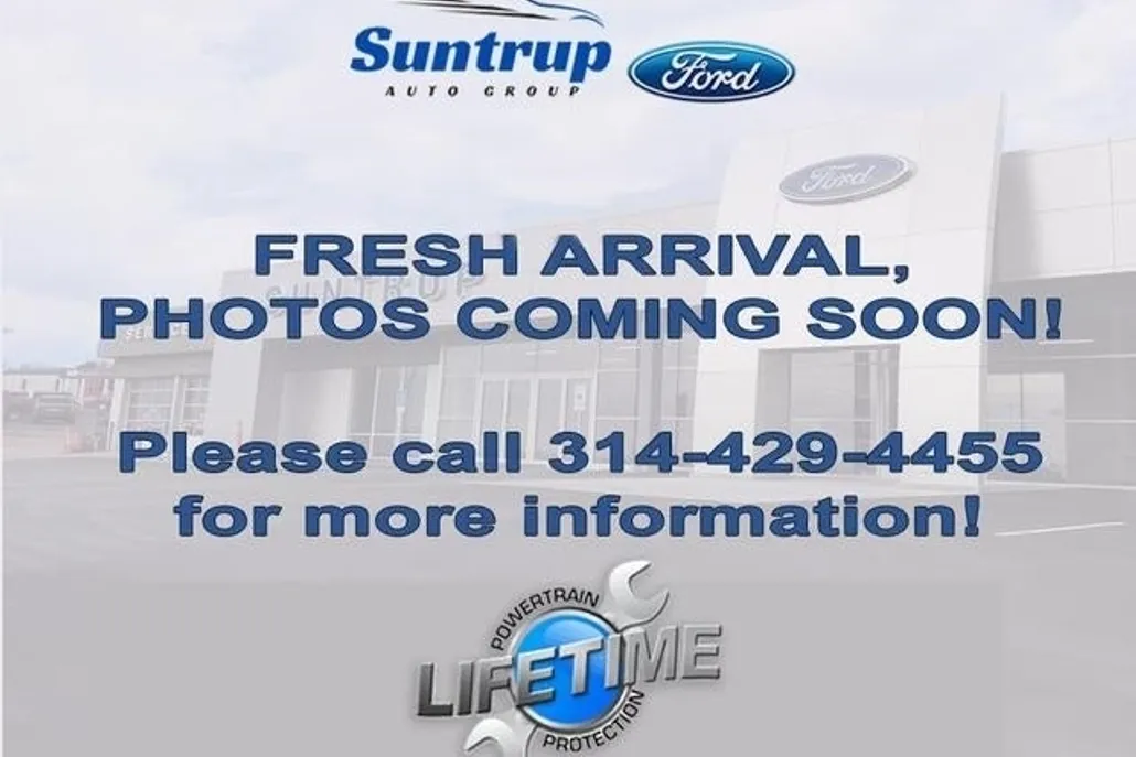 2024 Chevrolet Trax photo 1