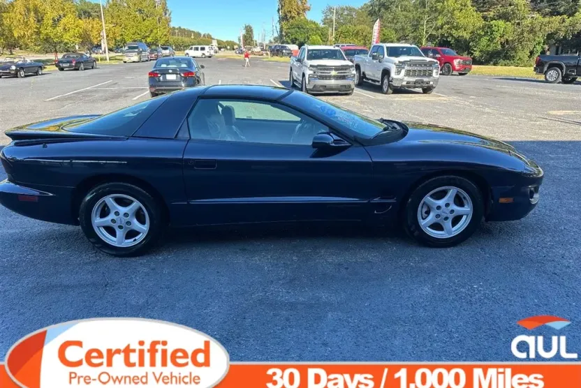 2002 Pontiac Firebird Convertible photo 1