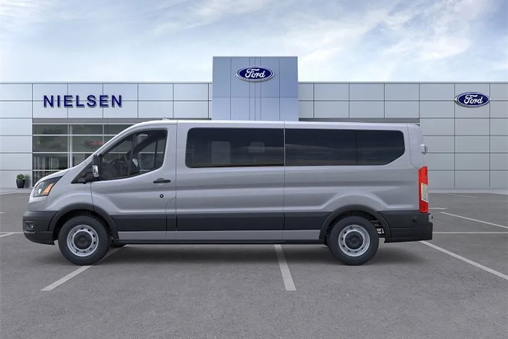 2024 Ford Transit photo 1