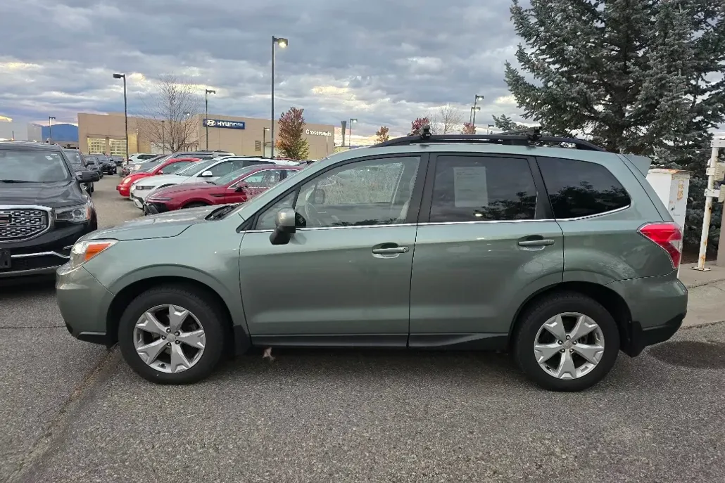 2015 Subaru Forester 2.5i Limited photo 1