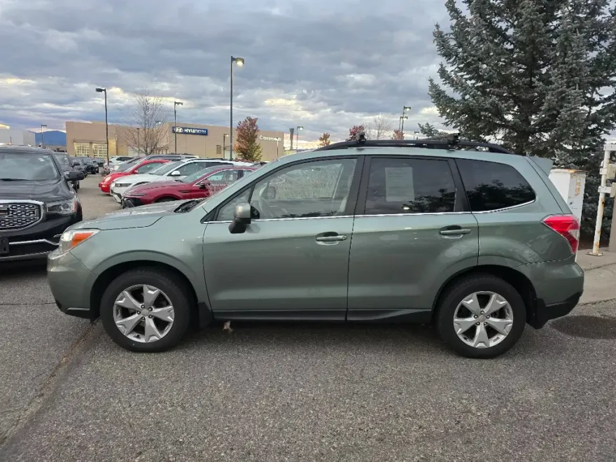 2015 Subaru Forester 2.5i Limited photo 1