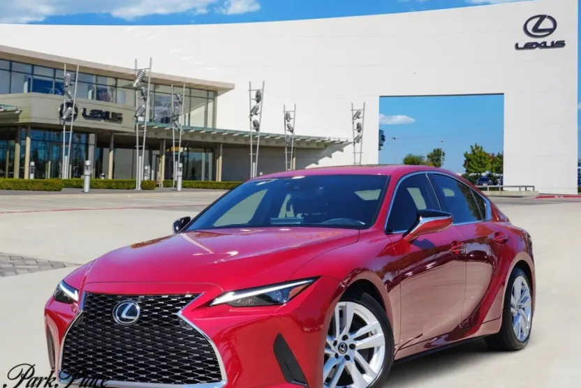 2023 Lexus IS 300 photo 1