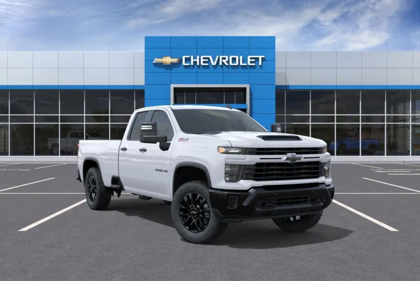 2026 Chevrolet Silverado 2500HD Custom photo 1