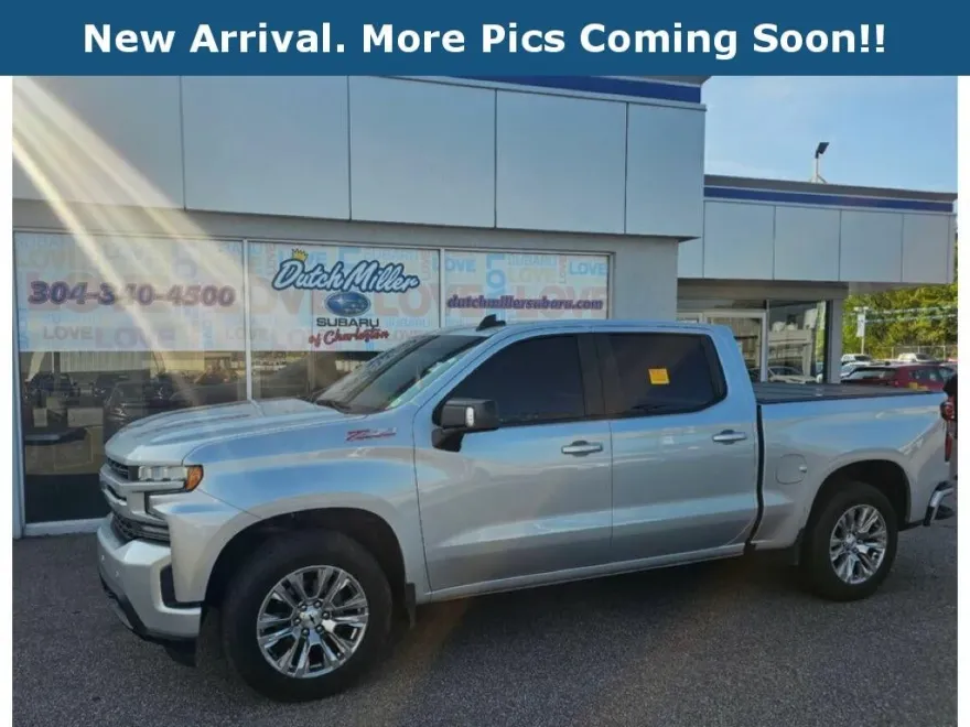 2020 Chevrolet Silverado RST photo 1