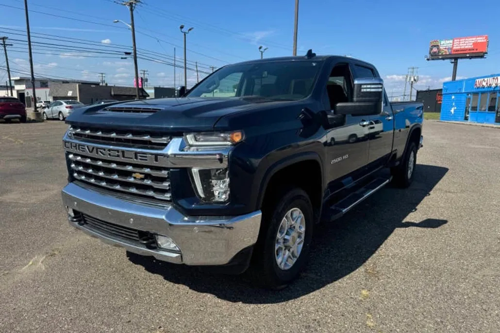 2022 Chevrolet Silverado 2500HD LTZ photo 1