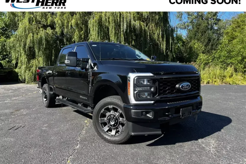 2023 Ford F-250 Lariat photo 1