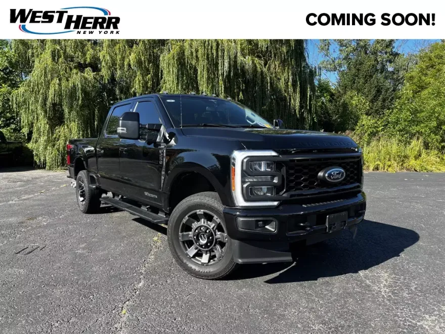 2023 Ford F-250 Lariat photo 1