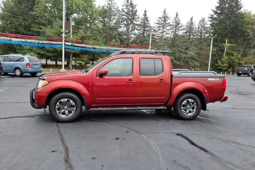 2014 Nissan Frontier PRO-4X photo 1
