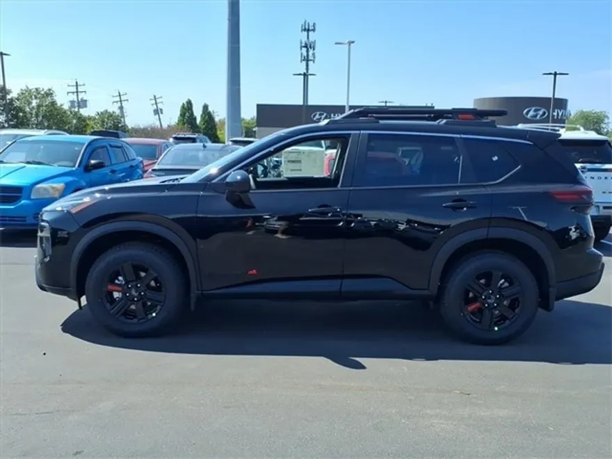 2026 Nissan Rogue SV photo 1