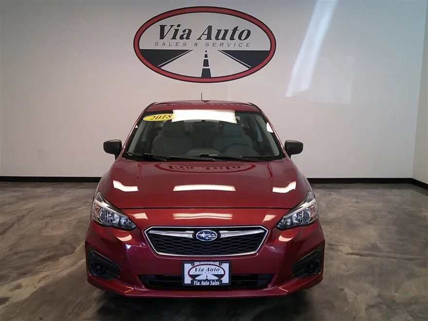 2018 Subaru Impreza 2.0i photo 1