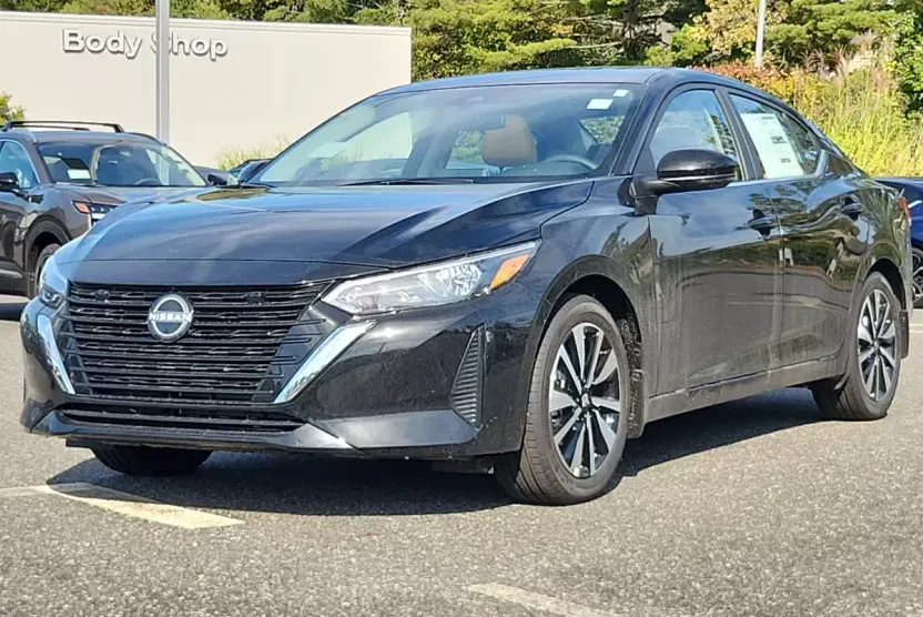 2025 Nissan Sentra SV photo 1