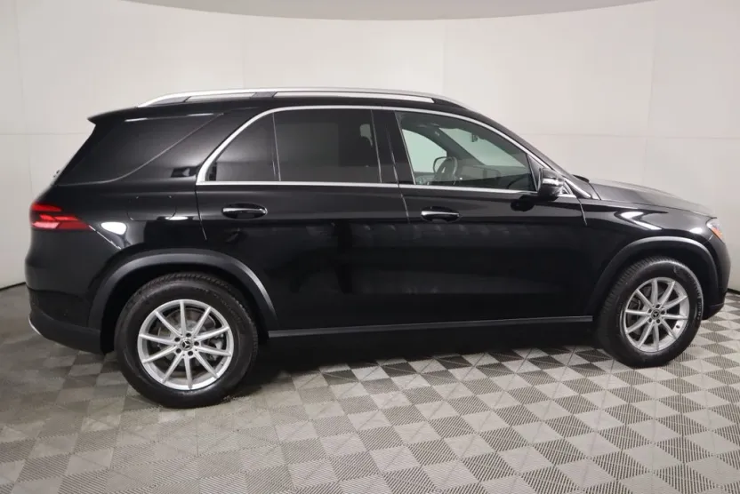 2024 Mercedes Benz GLE 350 4MATIC photo 1