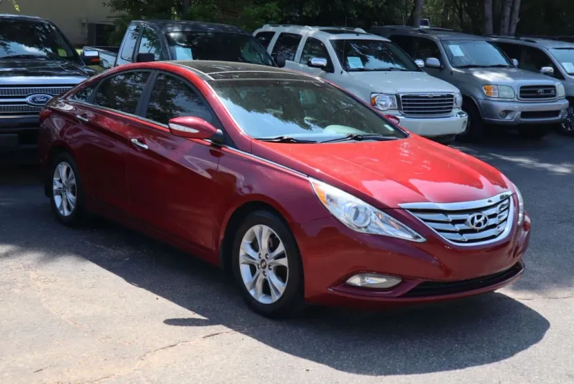 2013 Hyundai Sonata Limited photo 1