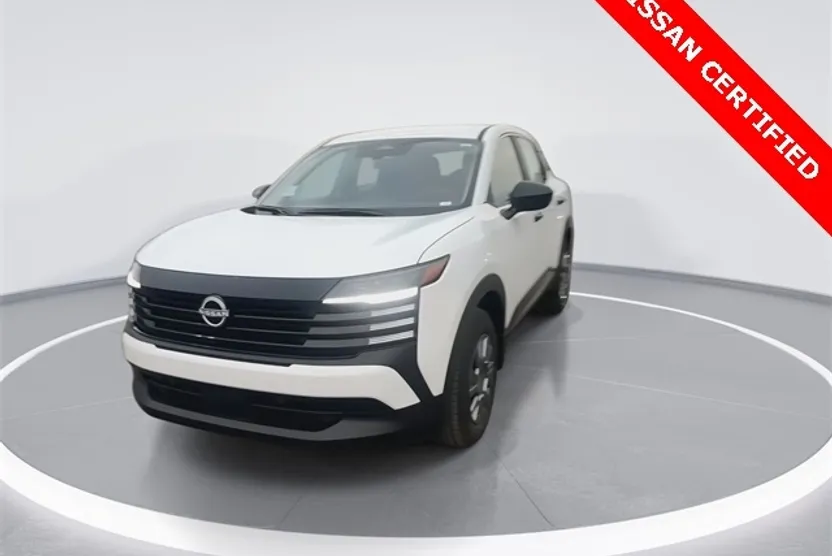 2025 Nissan Kicks S photo 1