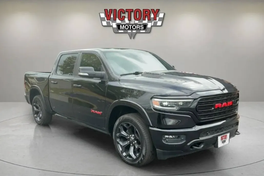 2022 Ram 1500 Limited photo 1