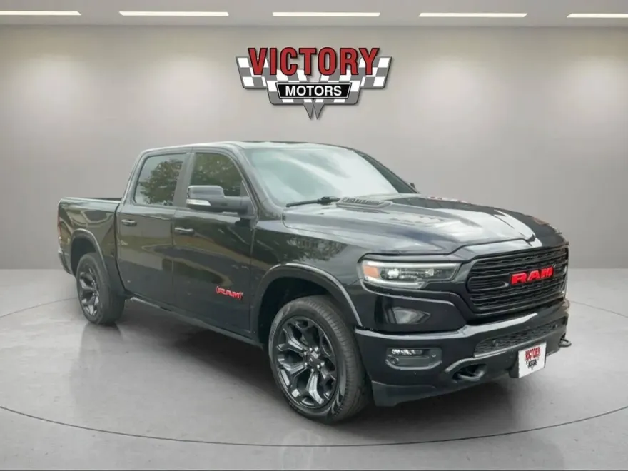 2022 Ram 1500 Limited photo 1