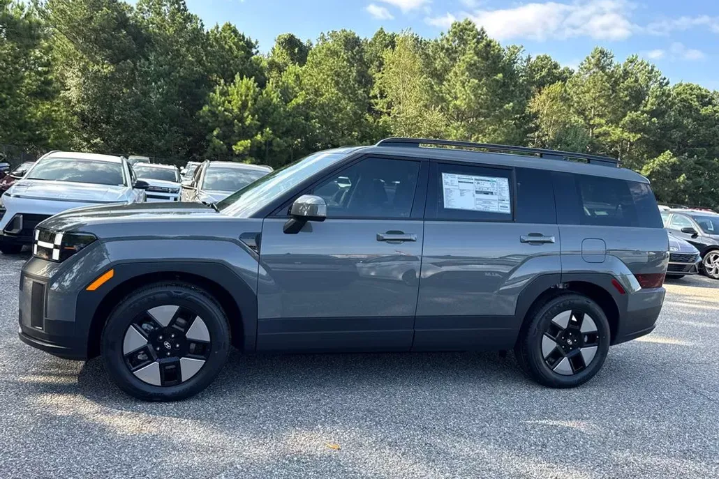 2026 Hyundai Santa Fe SEL photo 1