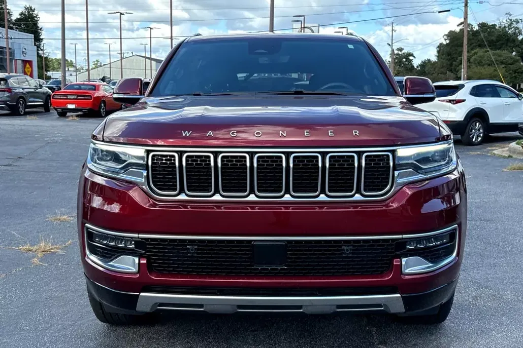 2022 Jeep Wagoneer Series III photo 1