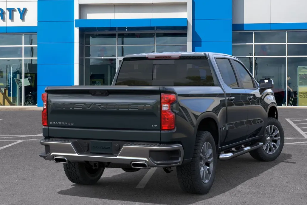 2026 Chevrolet Silverado 1500 LT photo 1