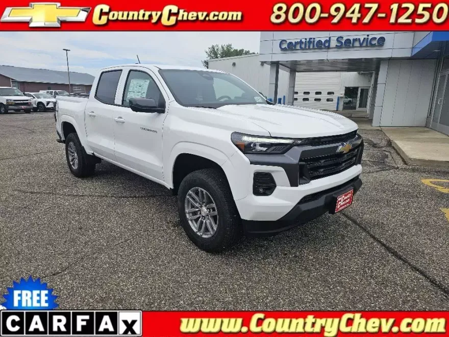 2025 Chevrolet Colorado Work Truck LT photo 1