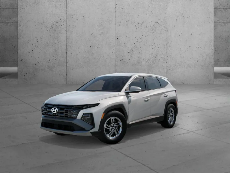 2026 Hyundai Tucson SE photo 1