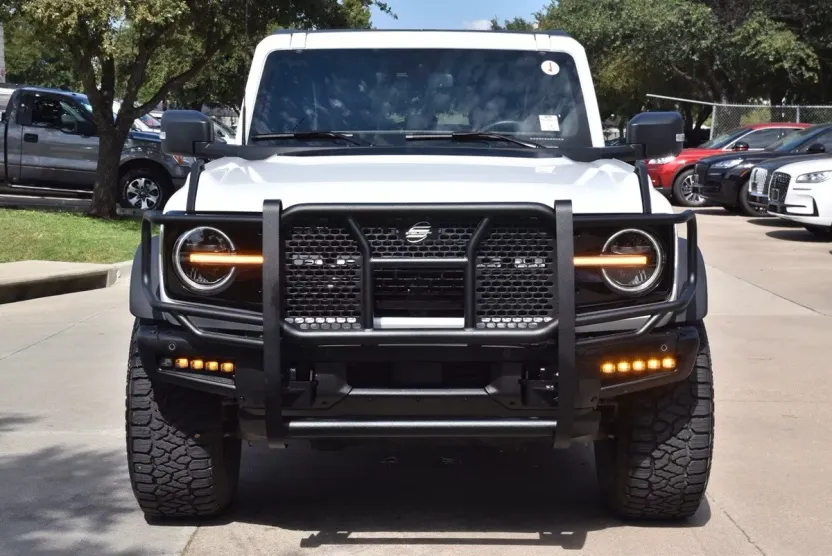 2024 Ford Bronco Wildtrak photo 1