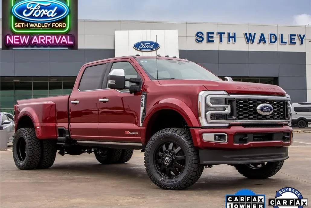 2025 Ford F-450 photo 1