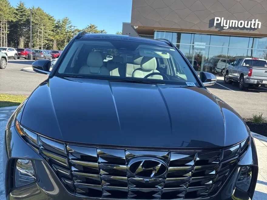 2024 Hyundai Tucson Limited photo 1