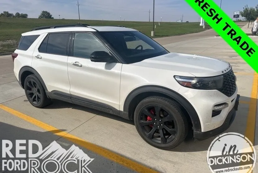 2020 Ford Explorer ST photo 1