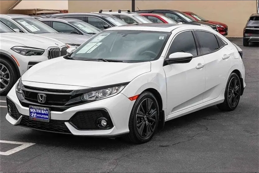2017 Honda Civic EX photo 1