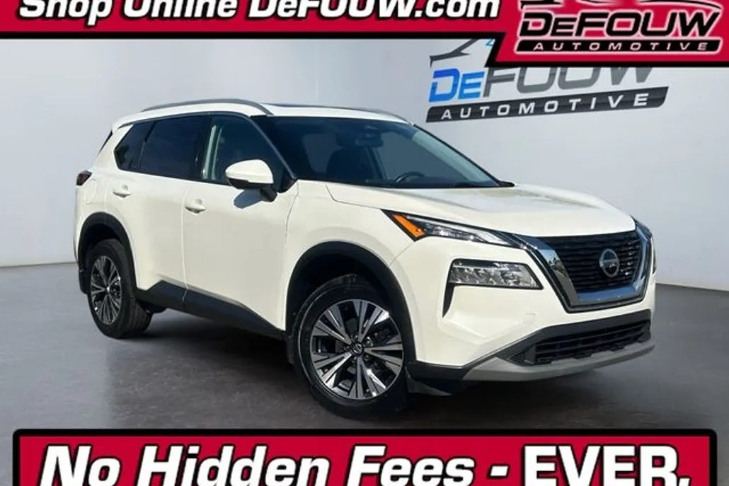 2021 Nissan Rogue SV photo 1