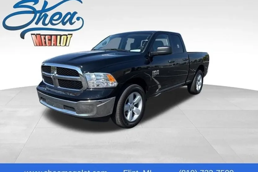 2024 Ram 1500 Classic SLT photo 1