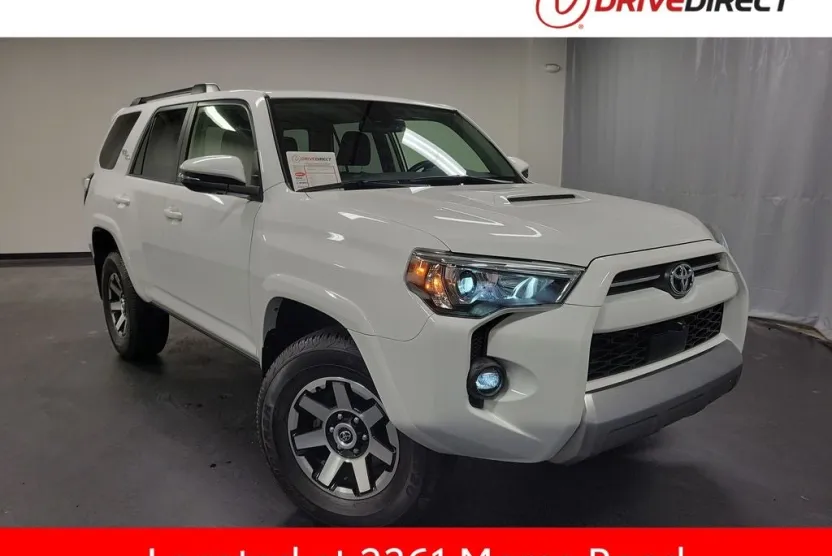 2023 Toyota 4Runner TRD Off-Road Premium photo 1