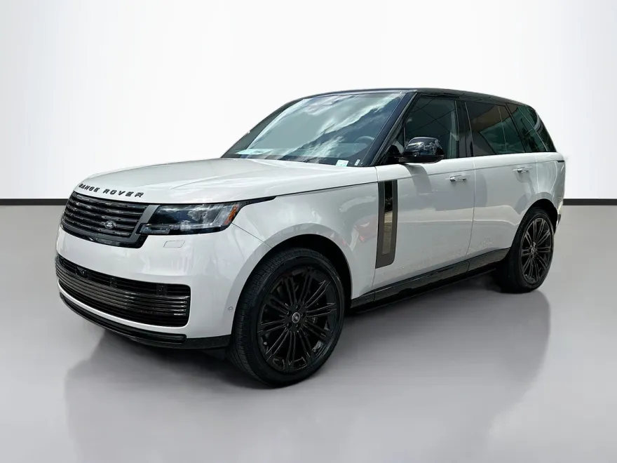 2025 Land Rover Range Rover SV photo 1