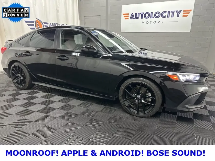 2023 Honda Civic Si photo 1