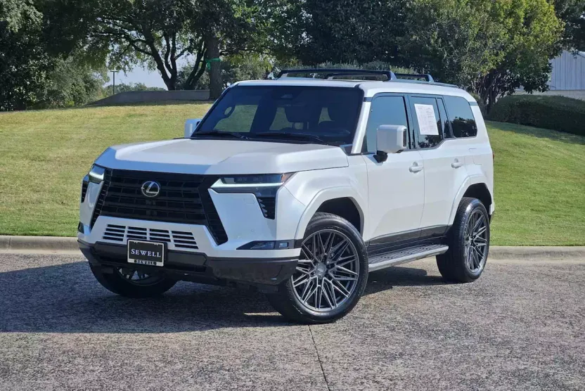 2024 Lexus GX 550 Luxury photo 1
