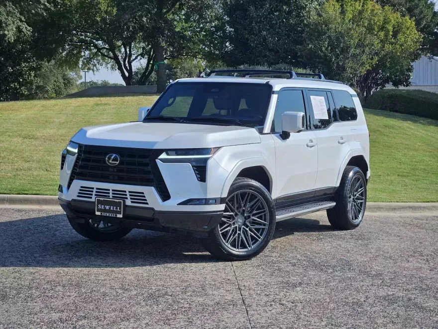 2024 Lexus GX 550 Luxury photo 1