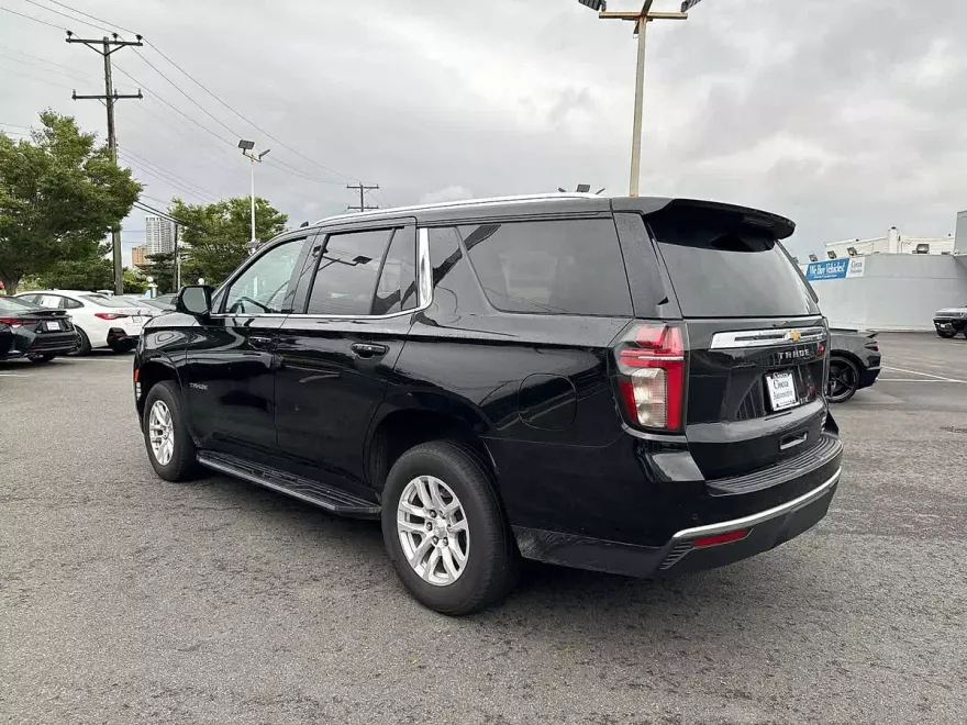 2022 Chevrolet Tahoe LT photo 1