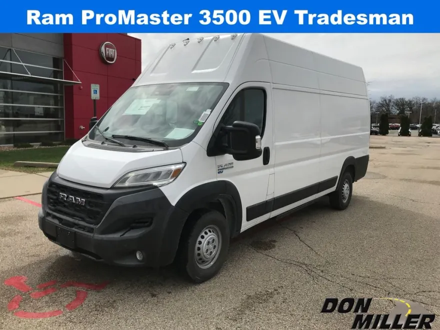 2024 Ram ProMaster 3500 Cargo Van photo 1