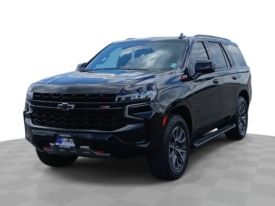 2023 Chevrolet Tahoe Z71 photo 1