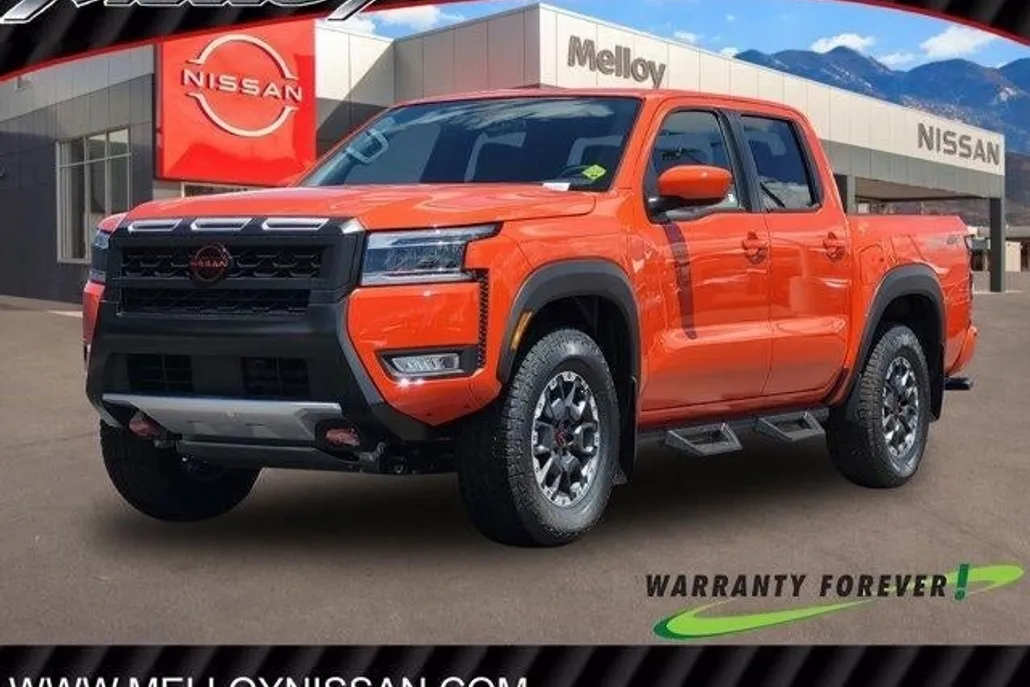 2025 Nissan Frontier Crew Cab PRO-4X photo 1