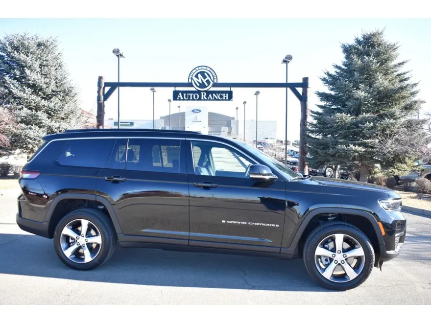 2025 Jeep Grand Cherokee Limited photo 1