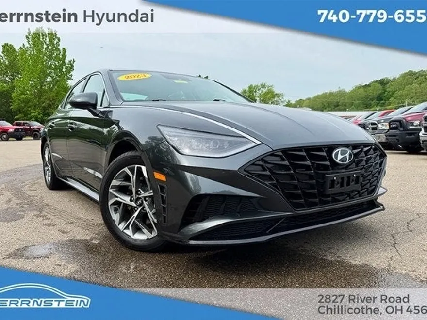 2023 Hyundai Sonata SEL photo 1