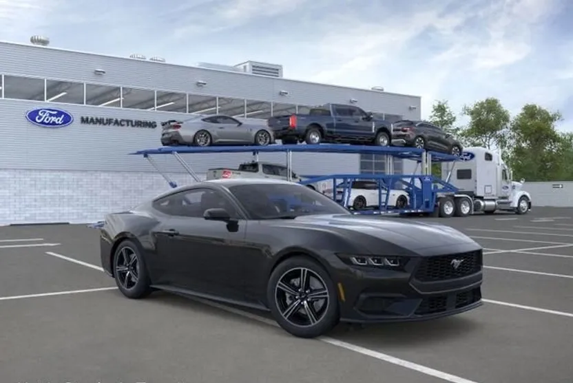 2025 Ford Mustang EcoBoost Premium photo 1