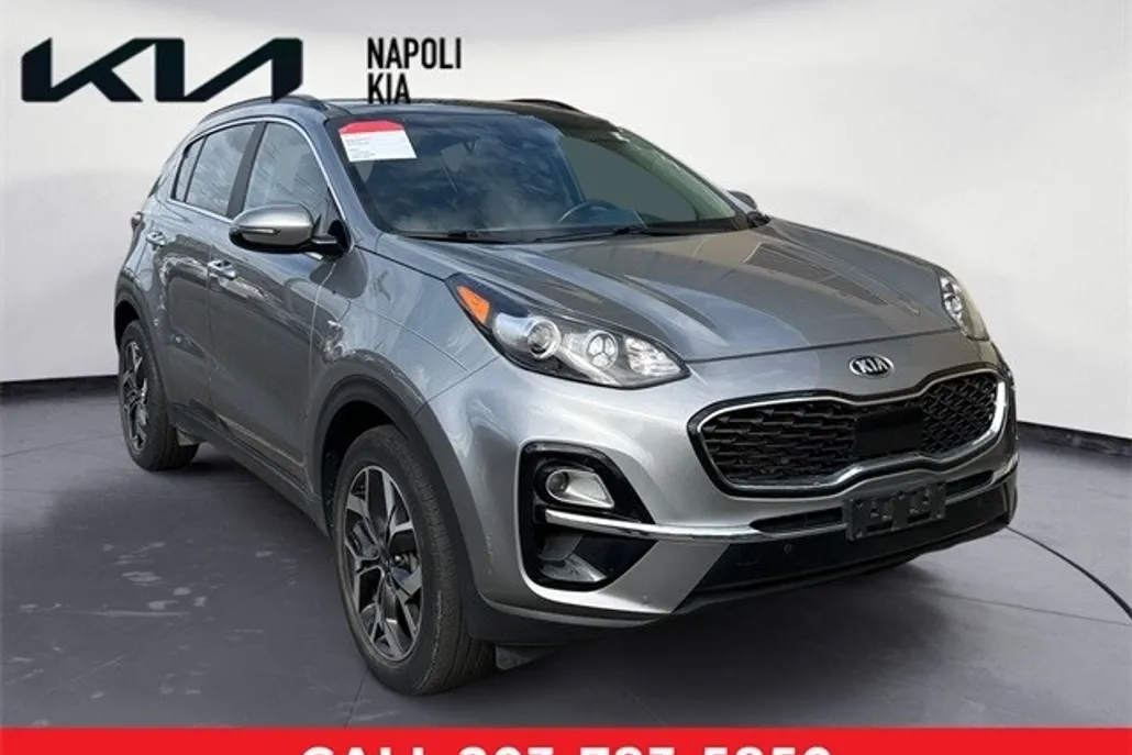 2022 Kia Sportage EX photo 1