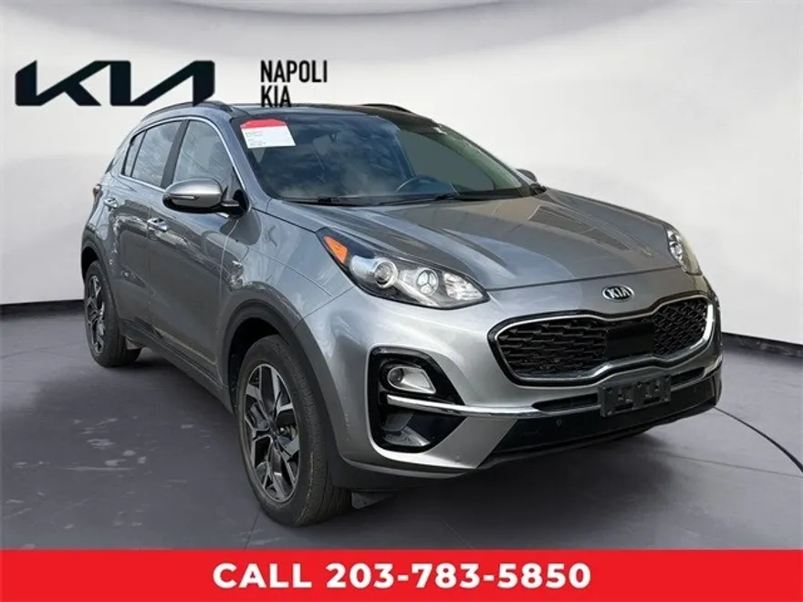 2022 Kia Sportage EX photo 1